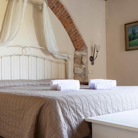 Corte Dei Soavi Suites - Apartments Soave  Exteriör bild