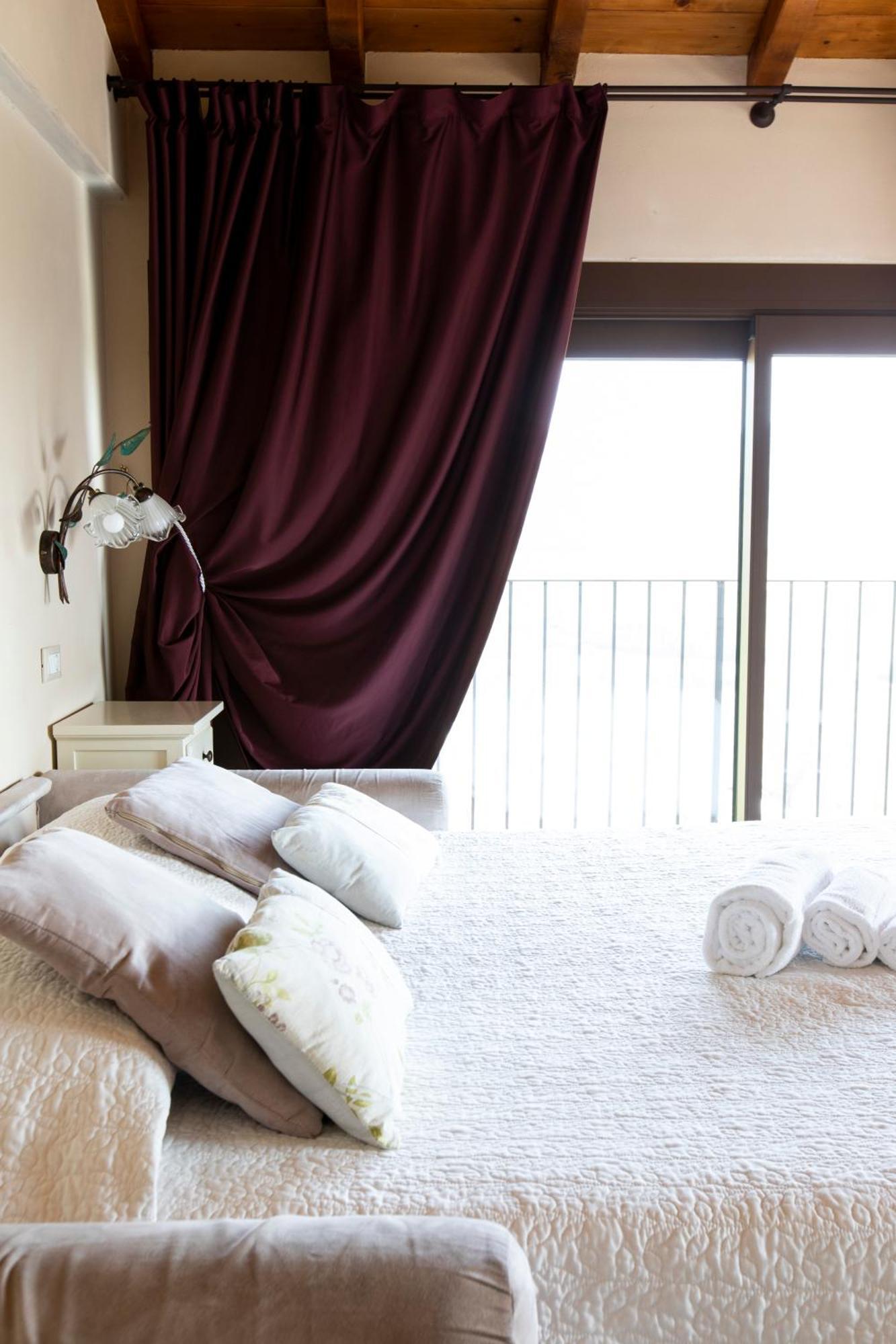 Corte Dei Soavi Suites - Apartments Soave  Exteriör bild