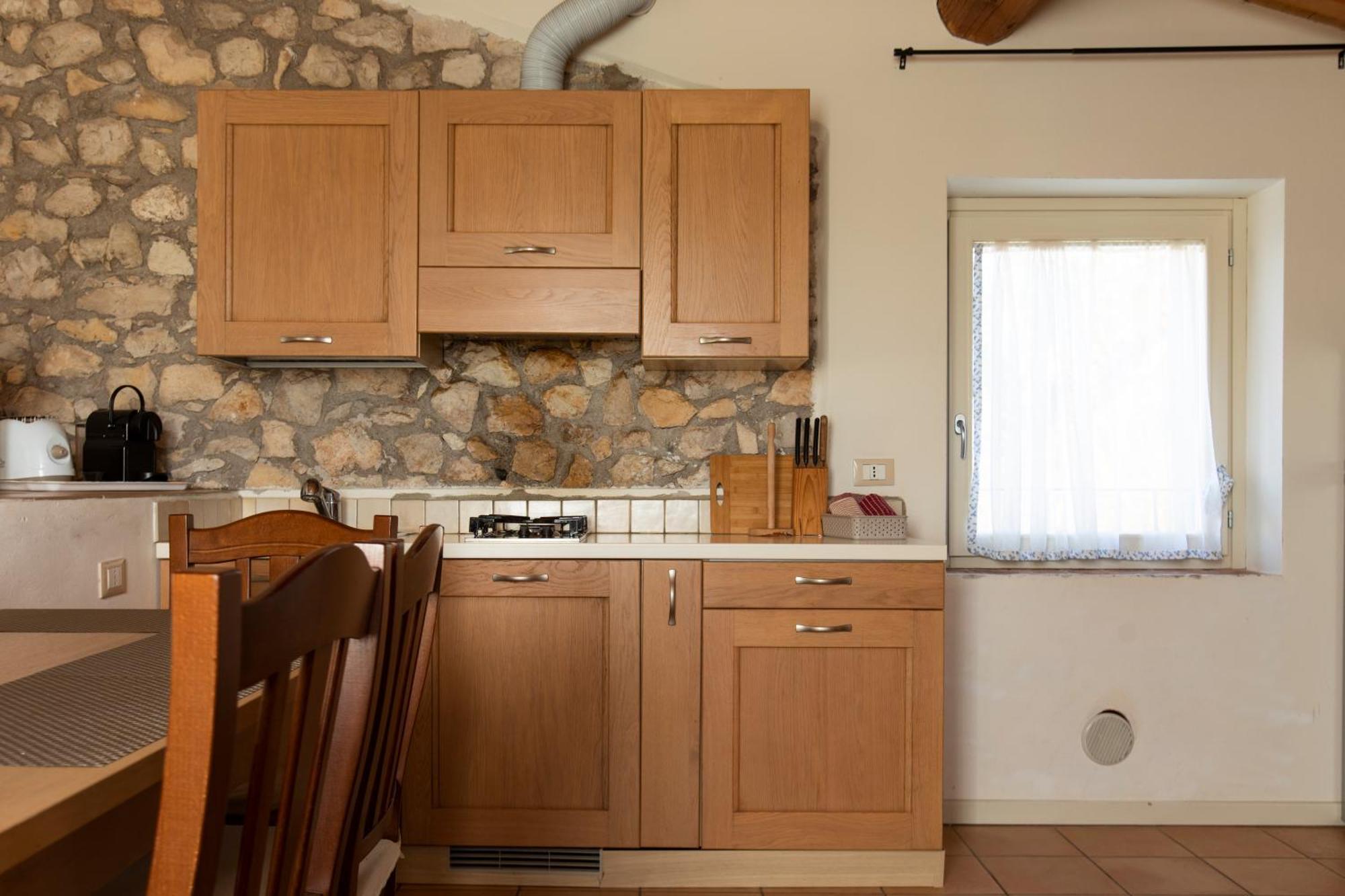 Corte Dei Soavi Suites - Apartments Soave  Exteriör bild