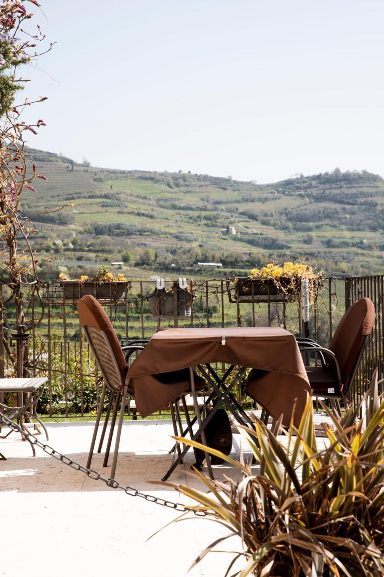 Corte Dei Soavi Suites - Apartments Soave  Exteriör bild