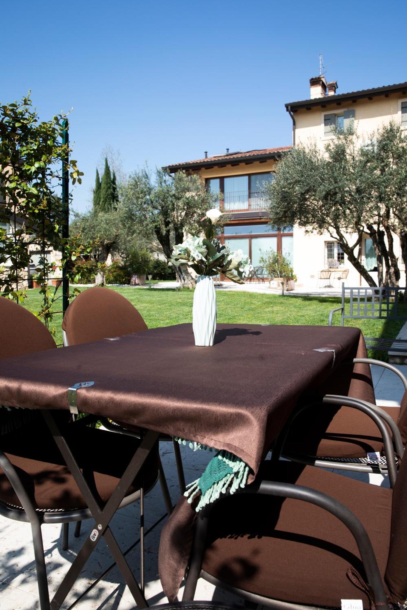 Corte Dei Soavi Suites - Apartments Soave  Exteriör bild