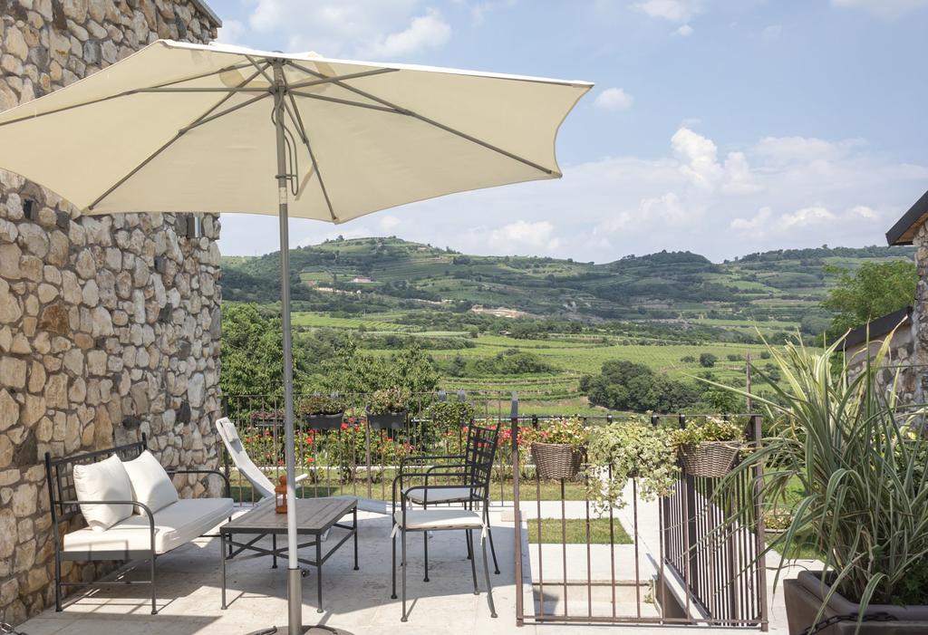 Corte Dei Soavi Suites - Apartments Soave  Exteriör bild