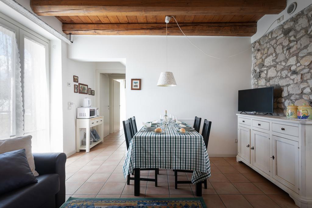 Corte Dei Soavi Suites - Apartments Soave  Exteriör bild